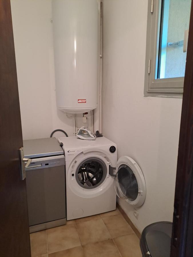 Apartmán T2 A 2Min Du Centre +Parking LʼIsle-sur-la-Sorgue Exteriér fotografie