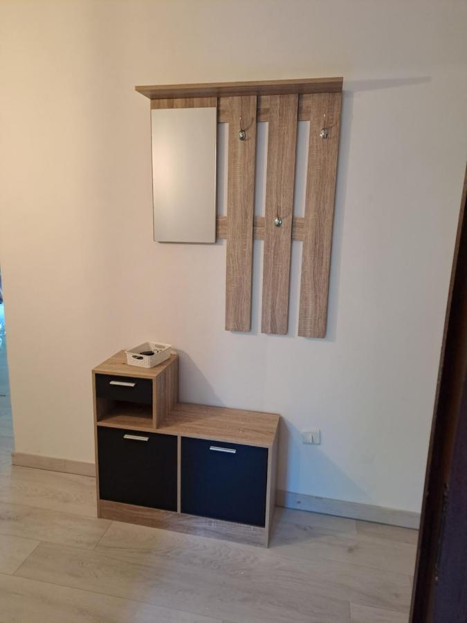 Apartmán T2 A 2Min Du Centre +Parking LʼIsle-sur-la-Sorgue Exteriér fotografie